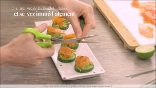 RECETTE  Amuse bouche saumon fumé avocat et concombre [upl. by Maillliw]