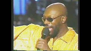 Isaac hayes I Stand Accused livemusic soul afrobeat carnivalparade dance kingwalmart [upl. by Zetroc]